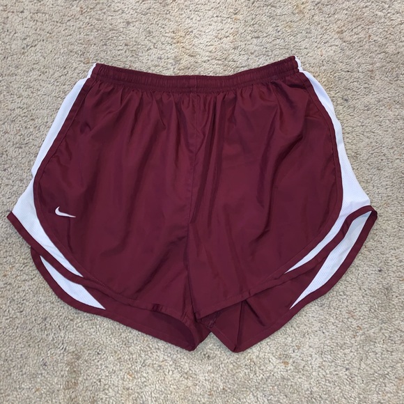 Nike Pants - NIKE DRI-FIT RUNNING SHORTS!💫